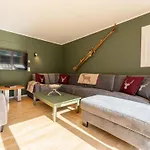 Taube Apartman *
