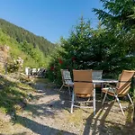 Taube Apartman