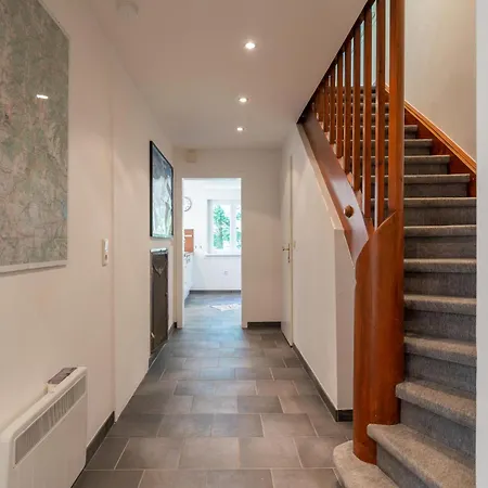 Taube アパート バードガシュタイン